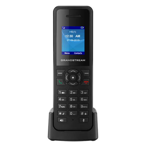 تصویر تلفن بی‌سیم گرنداستریم مدل DP720 با طراحی مشکی، صفحه‌نمایش رنگی 1.8 اینچی، دکمه‌های فیزیکی و پایه شارژ، مناسب برای محیط‌های کاری و خانگی.​