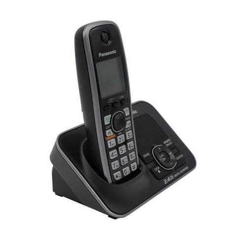 تلفن بی‌سیم پاناسونیک مدل KX-TG3721 با طراحی ساده و صفحه‌نمایش با نور پس‌زمینه کهربایی، مناسب برای استفاده در منازل و دفاتر کوچک.​