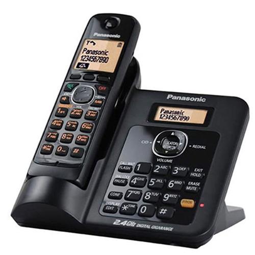 تلفن بی‌سیم پاناسونیک مدل KX-TG3821 با طراحی ساده و صفحه‌نمایش بزرگ، مناسب برای استفاده در منازل و دفاتر کوچک.​