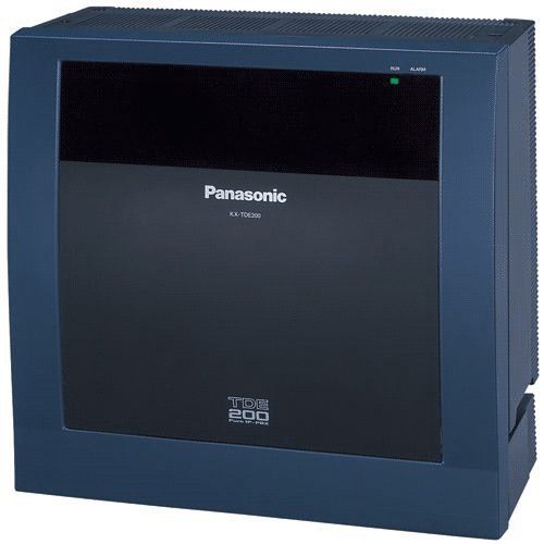 دستگاه سانترال پاناسونیک مدل KX-TDE200 با طراحی مدرن و قابلیت‌های پیشرفته برای مدیریت تماس‌های کسب‌وکار.​