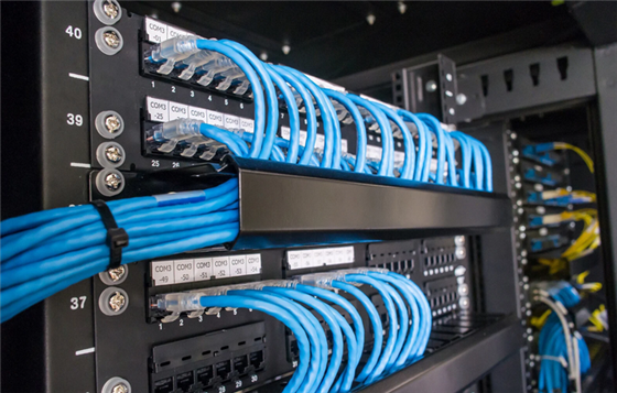 تجهیزات شبکه:پچ پنل چیست؟